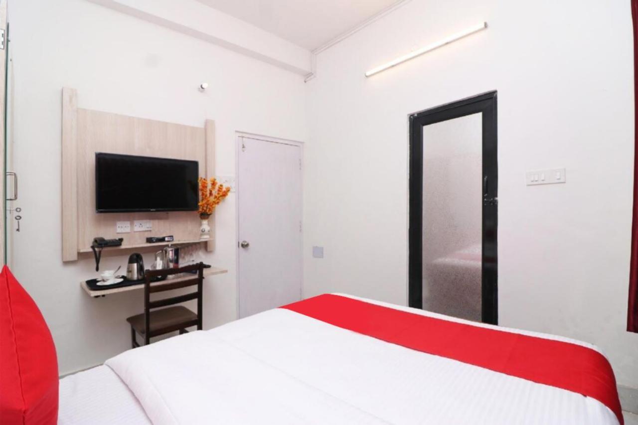 Goroomgo Hotel Manurama Ruby Колката Екстериор снимка