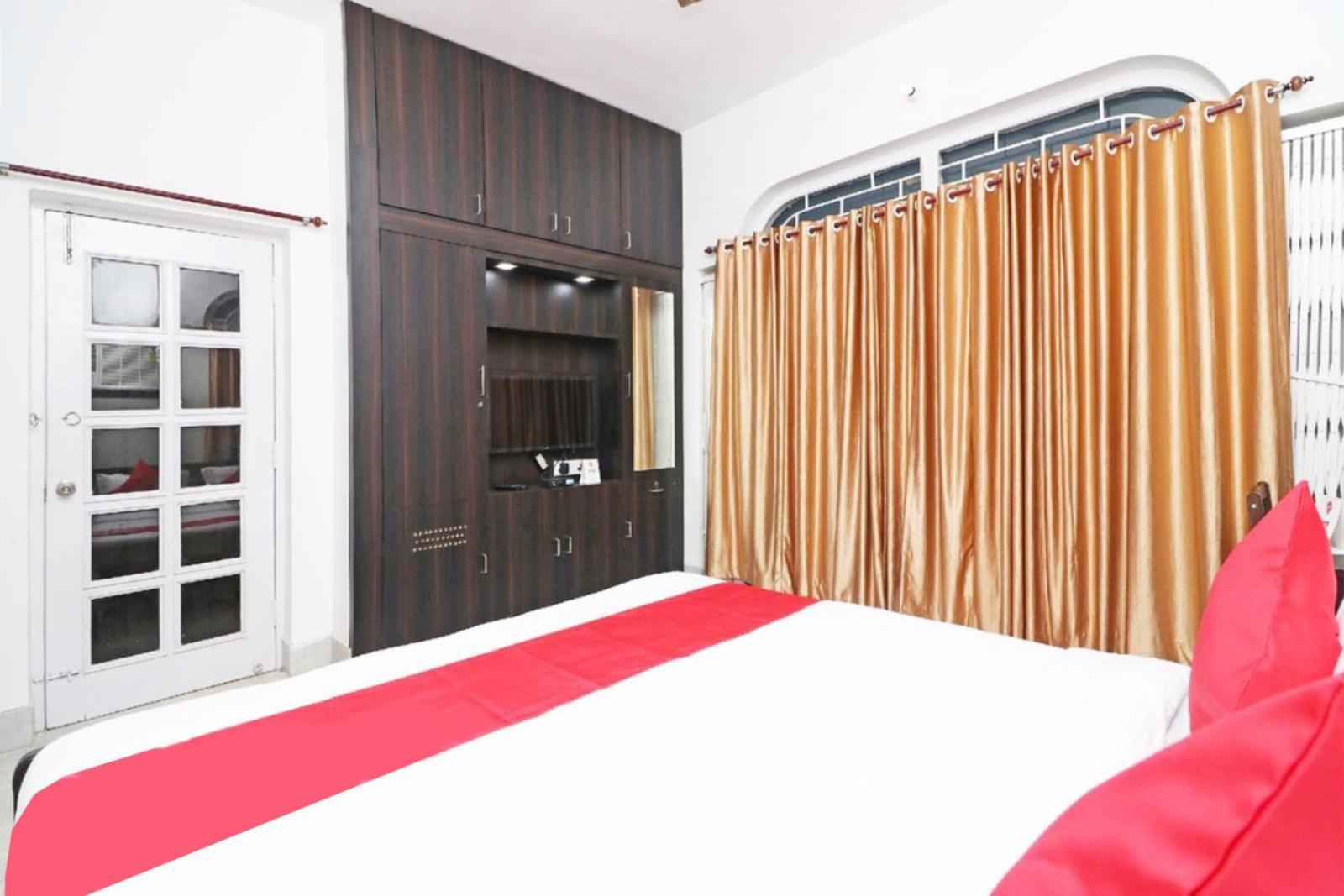 Goroomgo Hotel Manurama Ruby Колката Екстериор снимка